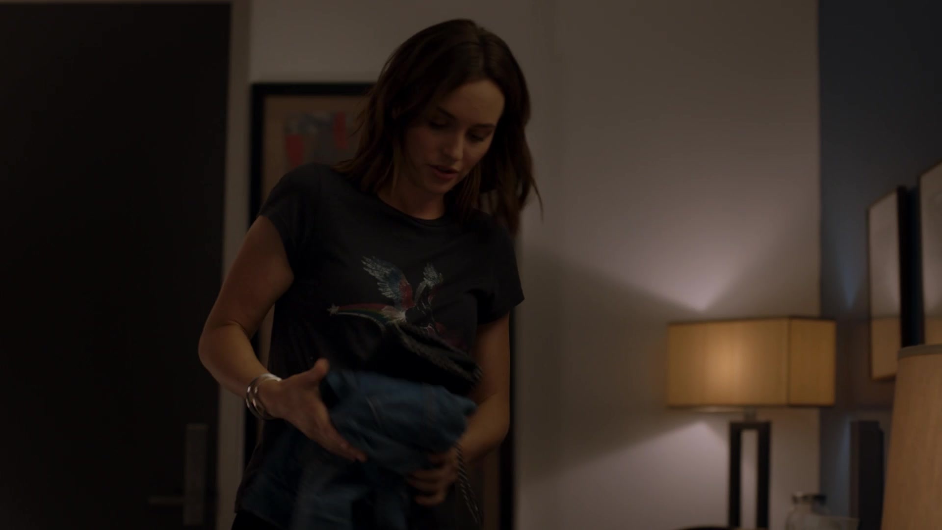 SingleParents1x02-1829.jpg