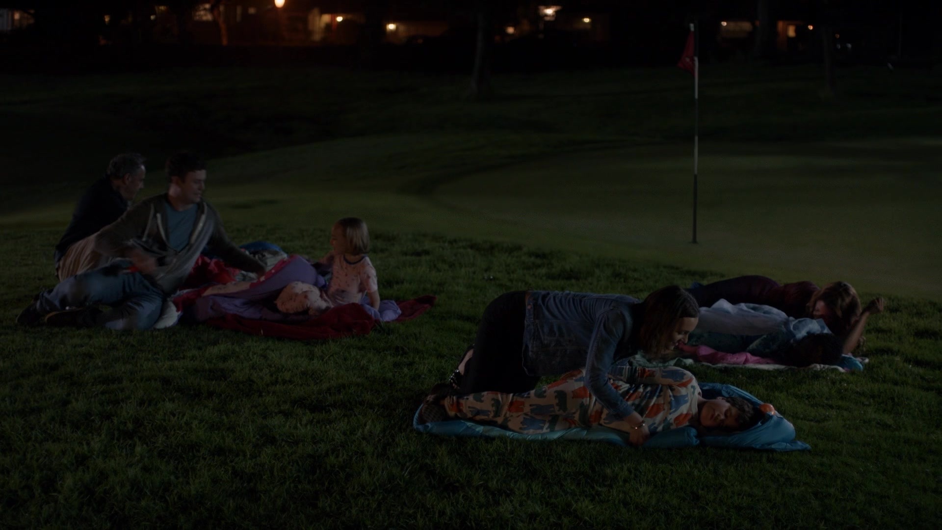 SingleParents1x02-2263.jpg