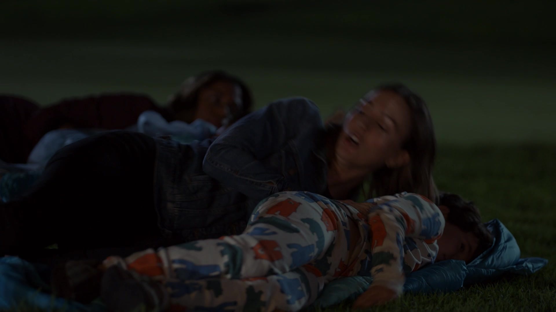 SingleParents1x02-2278.jpg