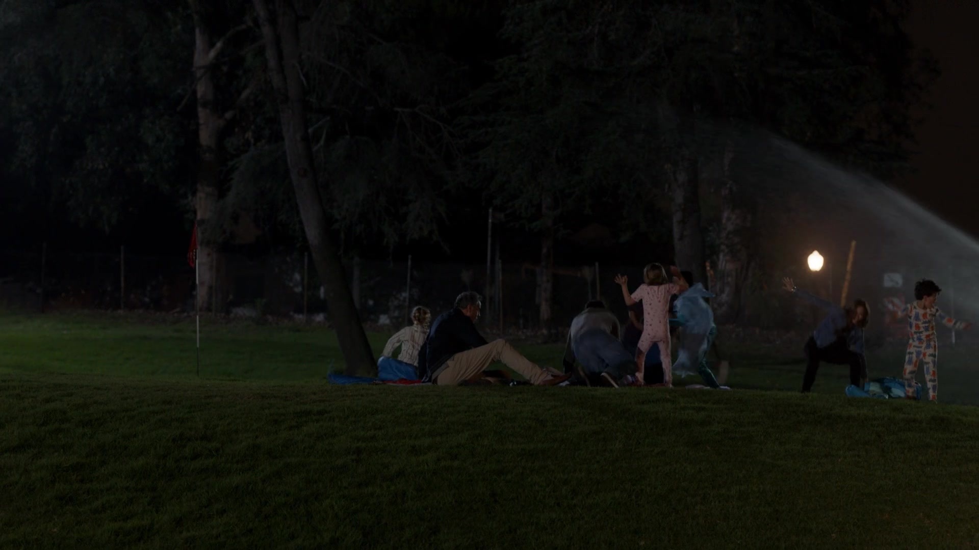 SingleParents1x02-2283.jpg