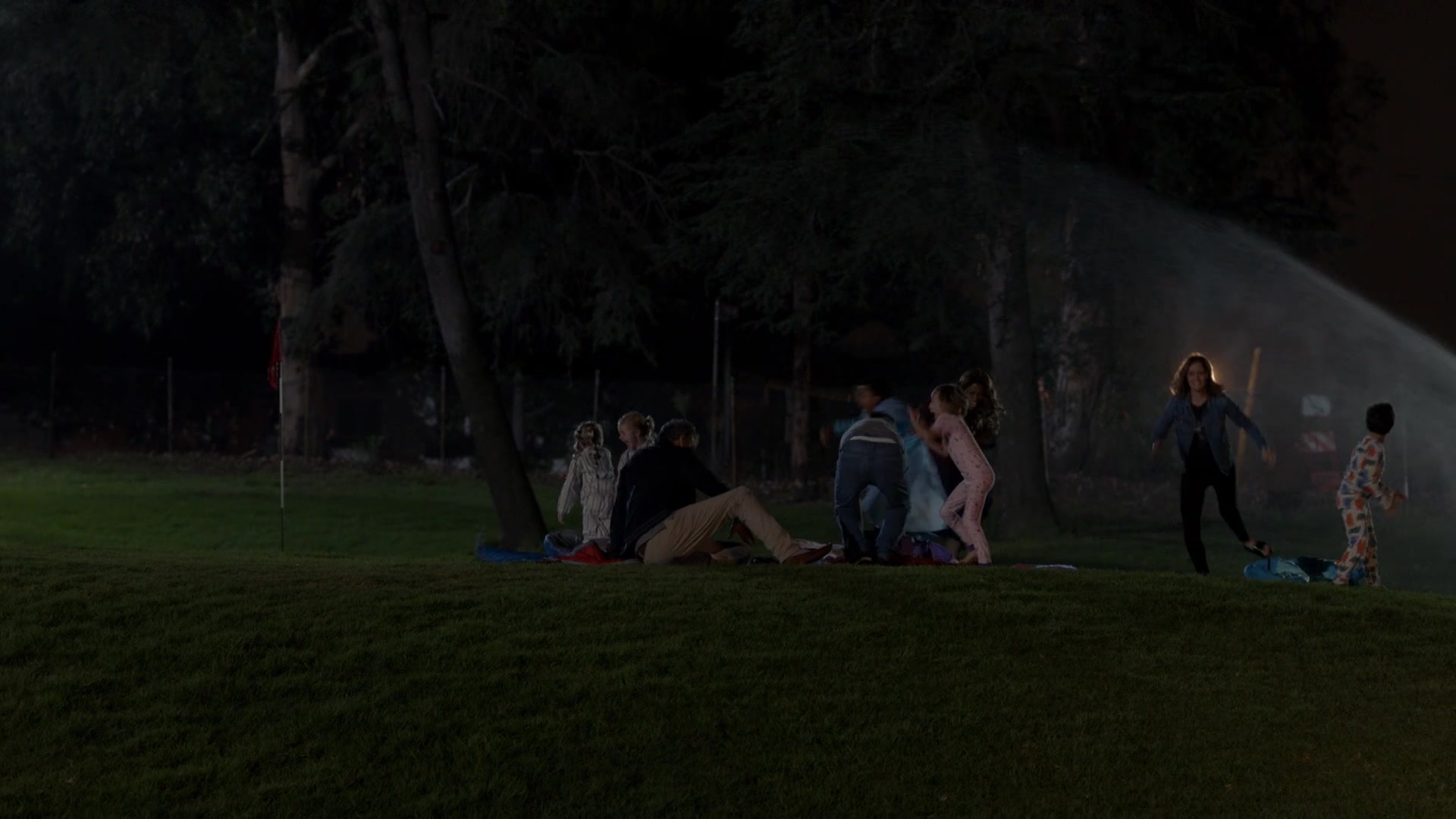 SingleParents1x02-2284.jpg