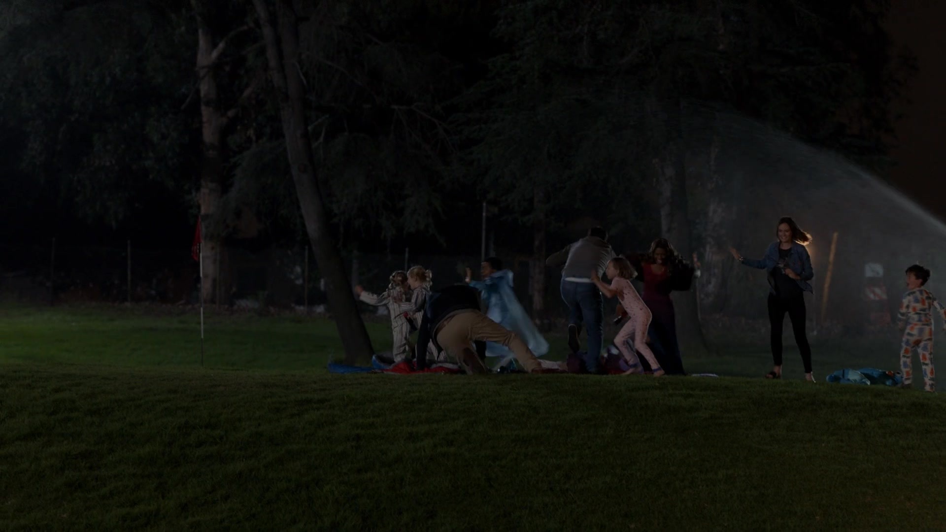SingleParents1x02-2285.jpg
