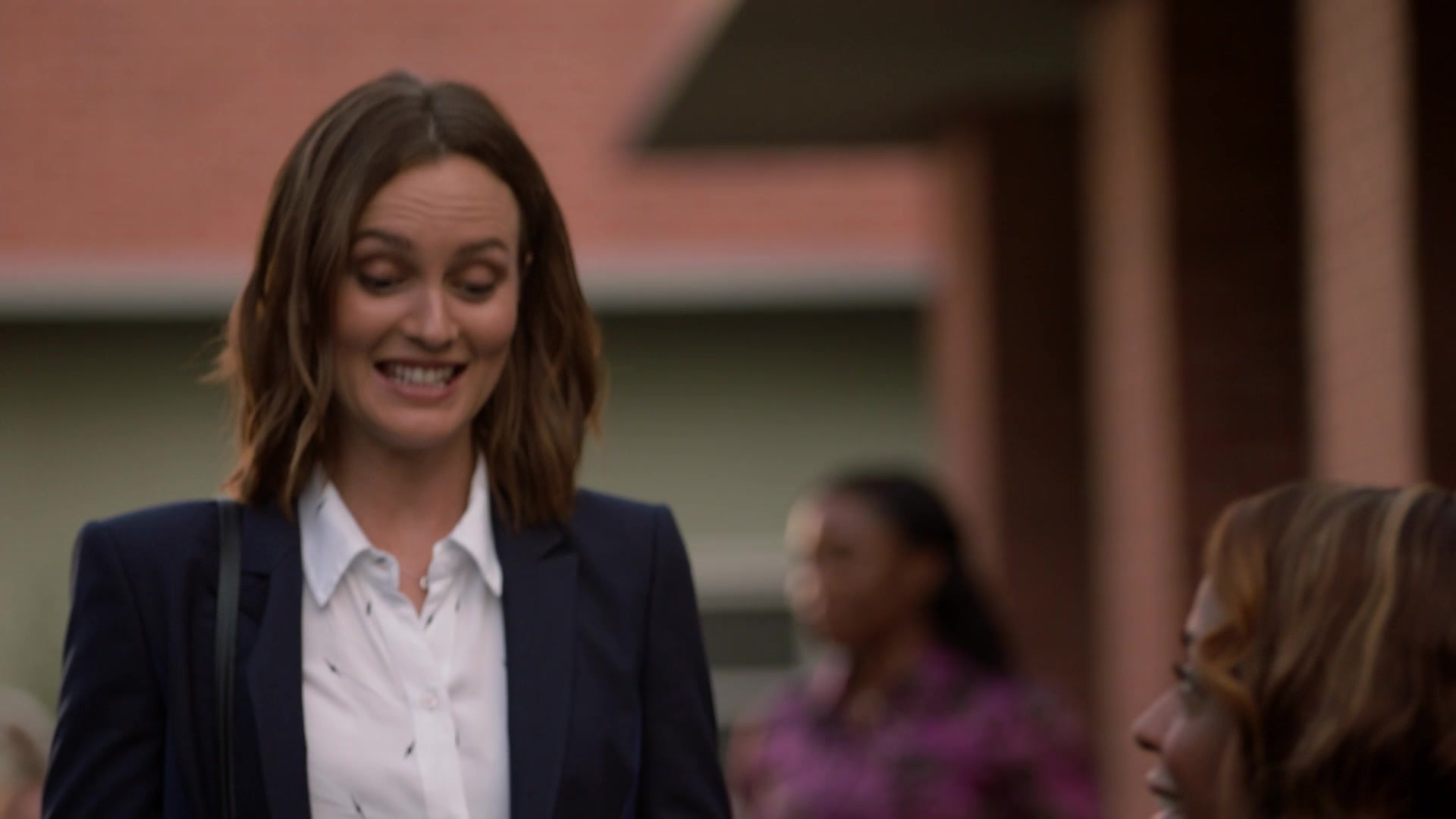 SingleParents1x02-2304.jpg