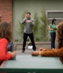 SINGLEPARENTS1X04_0024.jpg