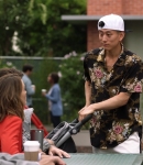 SINGLEPARENTS1X04_0204.jpg