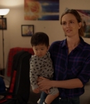 SINGLEPARENTS1X04_0445.jpg