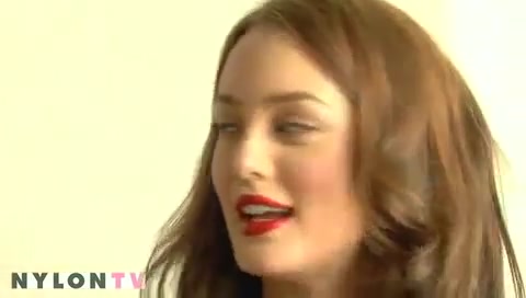 Blake_Lively_and_Leighton_Meester_Nylon_Photoshoot_2008_679.jpg