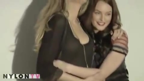 Blake_Lively_and_Leighton_Meester_Nylon_Photoshoot_2008_688.jpg