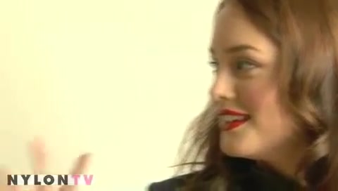Blake_Lively_and_Leighton_Meester_Nylon_Photoshoot_2008_762.jpg