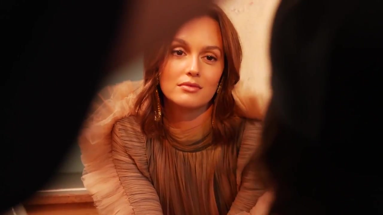 Leighton_Meester_talks_hi-lo_and_motherhood_fashion_302.jpg
