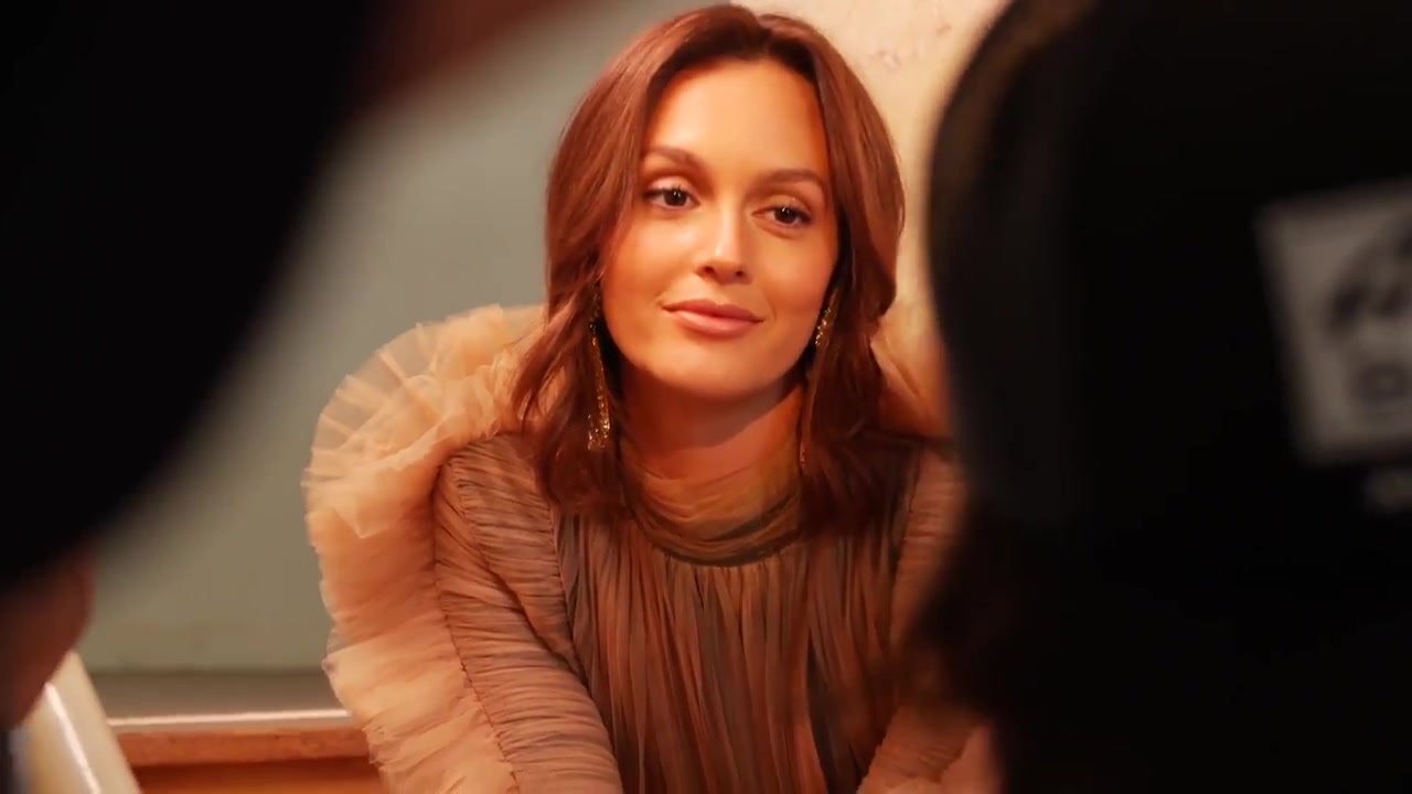 Leighton_Meester_talks_hi-lo_and_motherhood_fashion_310.jpg