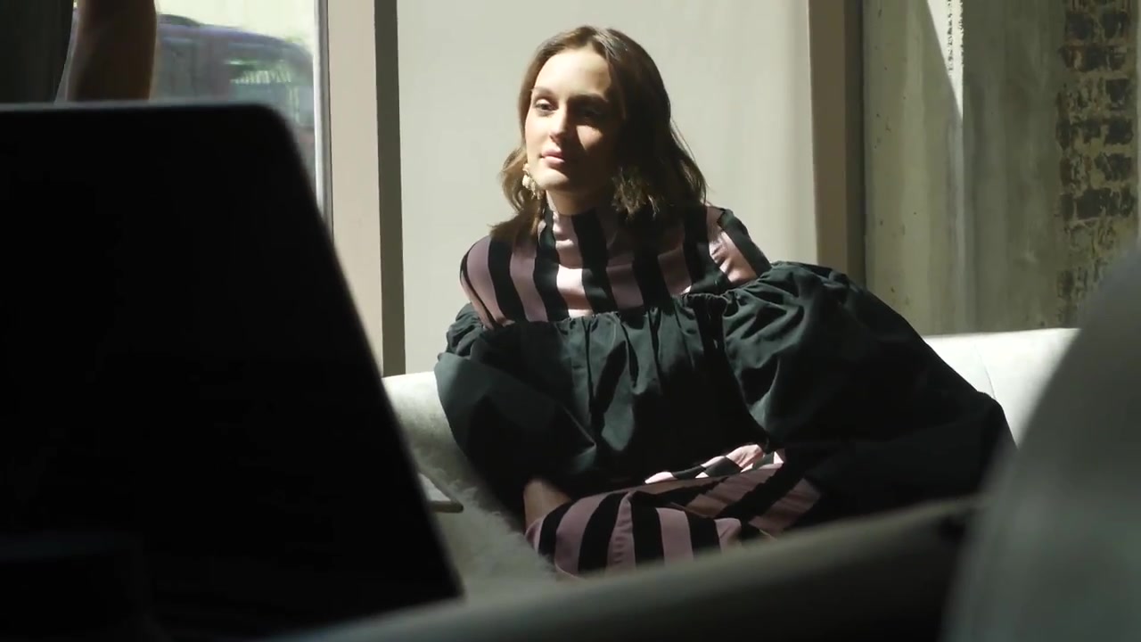 Leighton_Meester_talks_hi-lo_and_motherhood_fashion_469.jpg