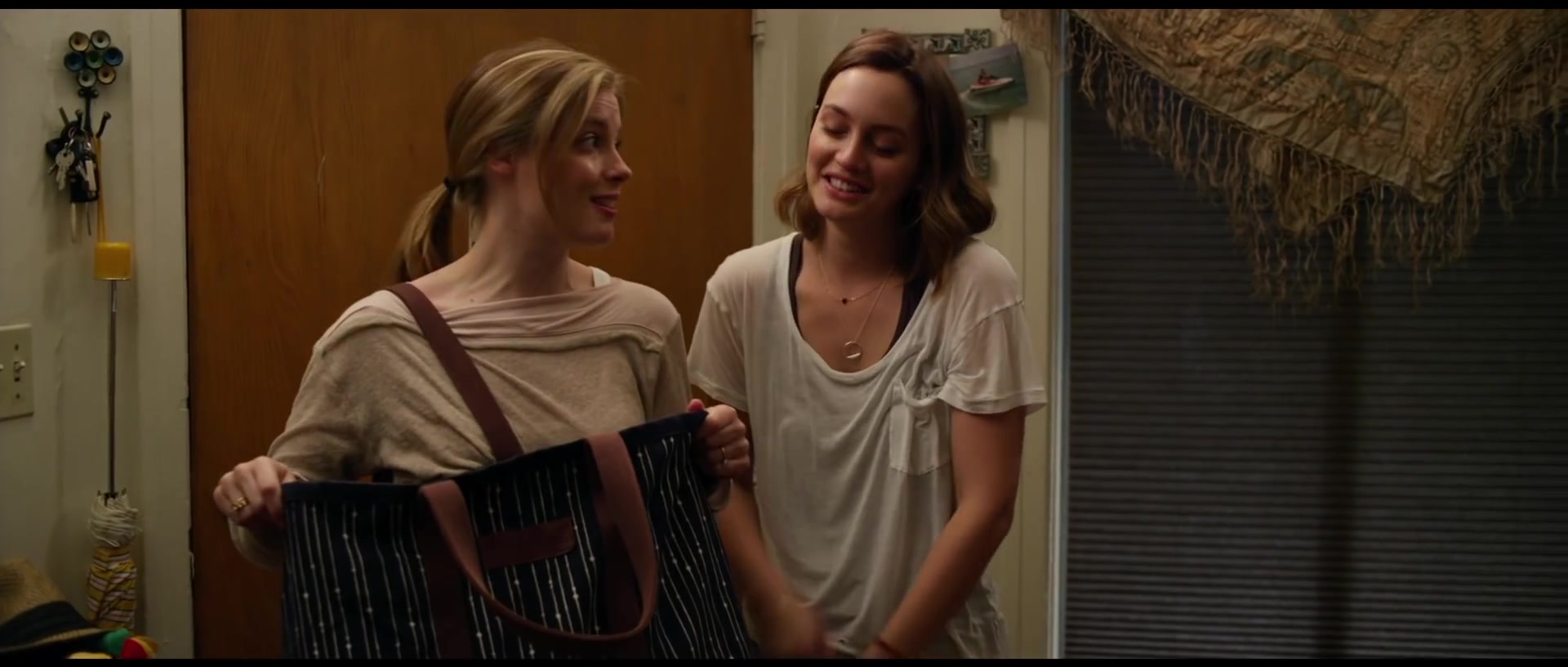 Life_Partners_TRAILER_1_28201429_-_Adam_Brody2C_Leighton_Meester_Movie_HD_038.jpg
