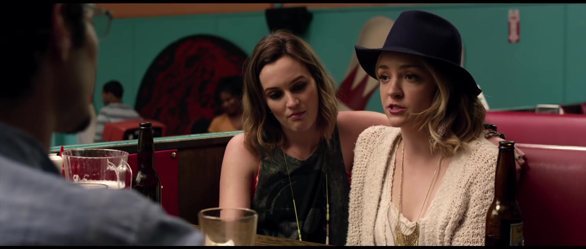 Life_Partners_TRAILER_1_28201429_-_Adam_Brody2C_Leighton_Meester_Movie_HD_126.jpg