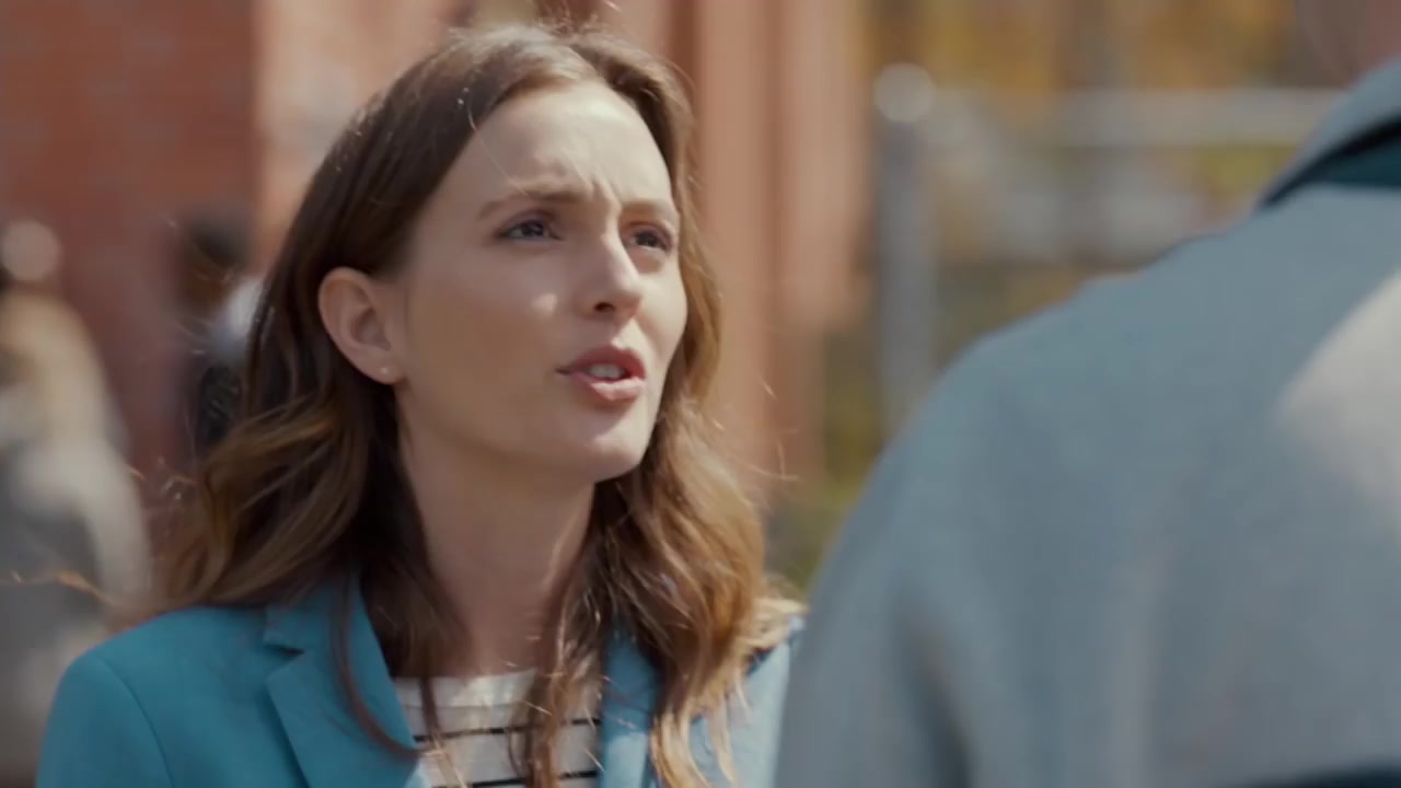 Single_Parents_-_Official_Trailer_153.jpg
