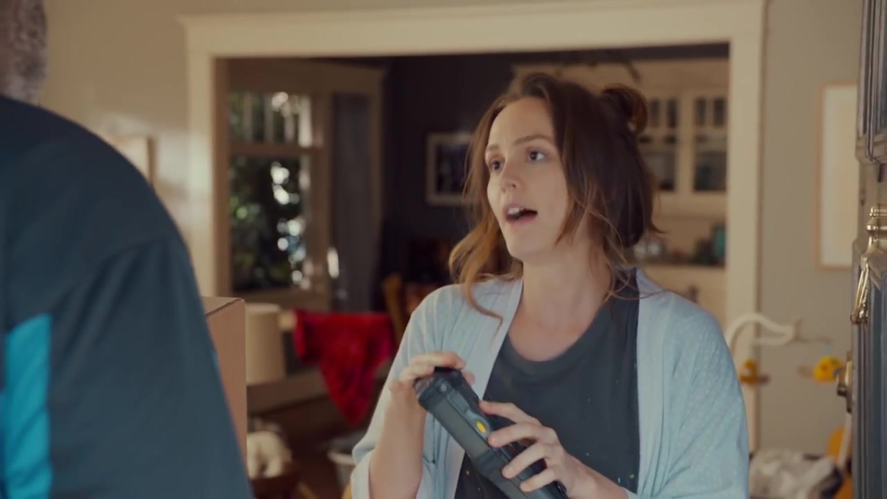 Single_Parents_-_Official_Trailer_170.jpg