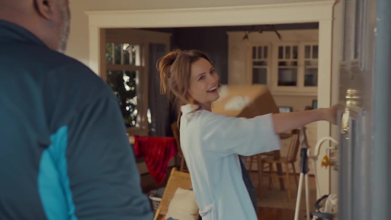 Single_Parents_-_Official_Trailer_187.jpg