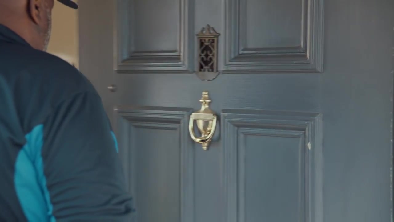 Single_Parents_-_Official_Trailer_190.jpg