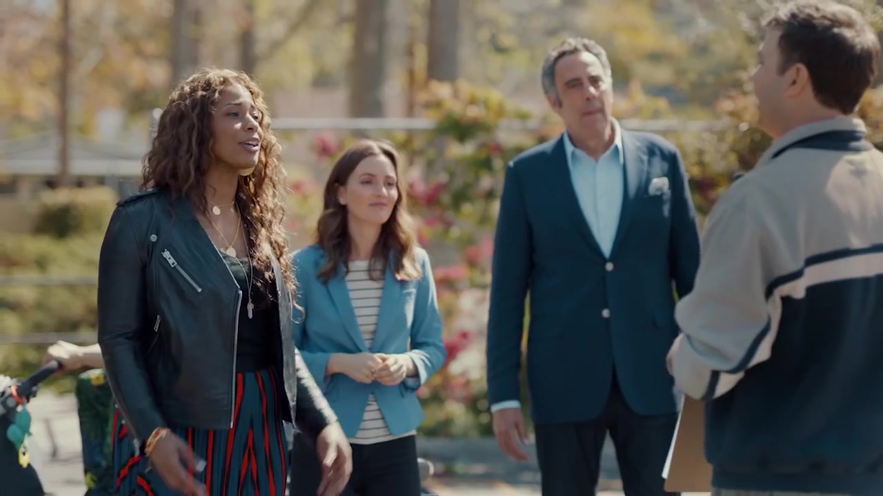 Single_Parents_-_Official_Trailer_208.jpg
