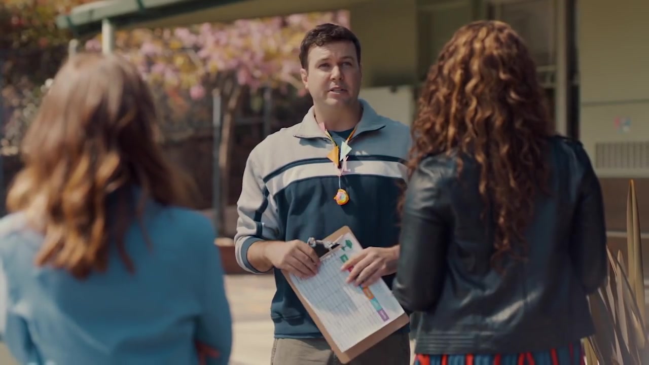 Single_Parents_-_Official_Trailer_213.jpg