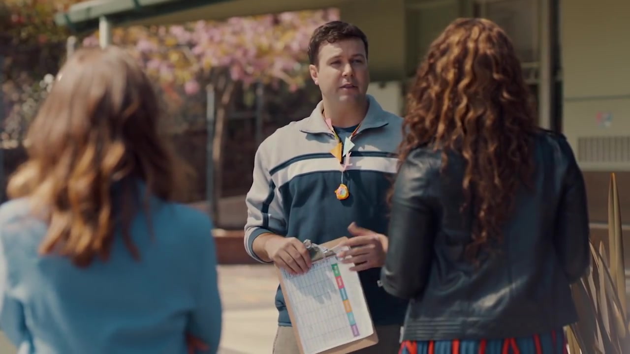 Single_Parents_-_Official_Trailer_215.jpg