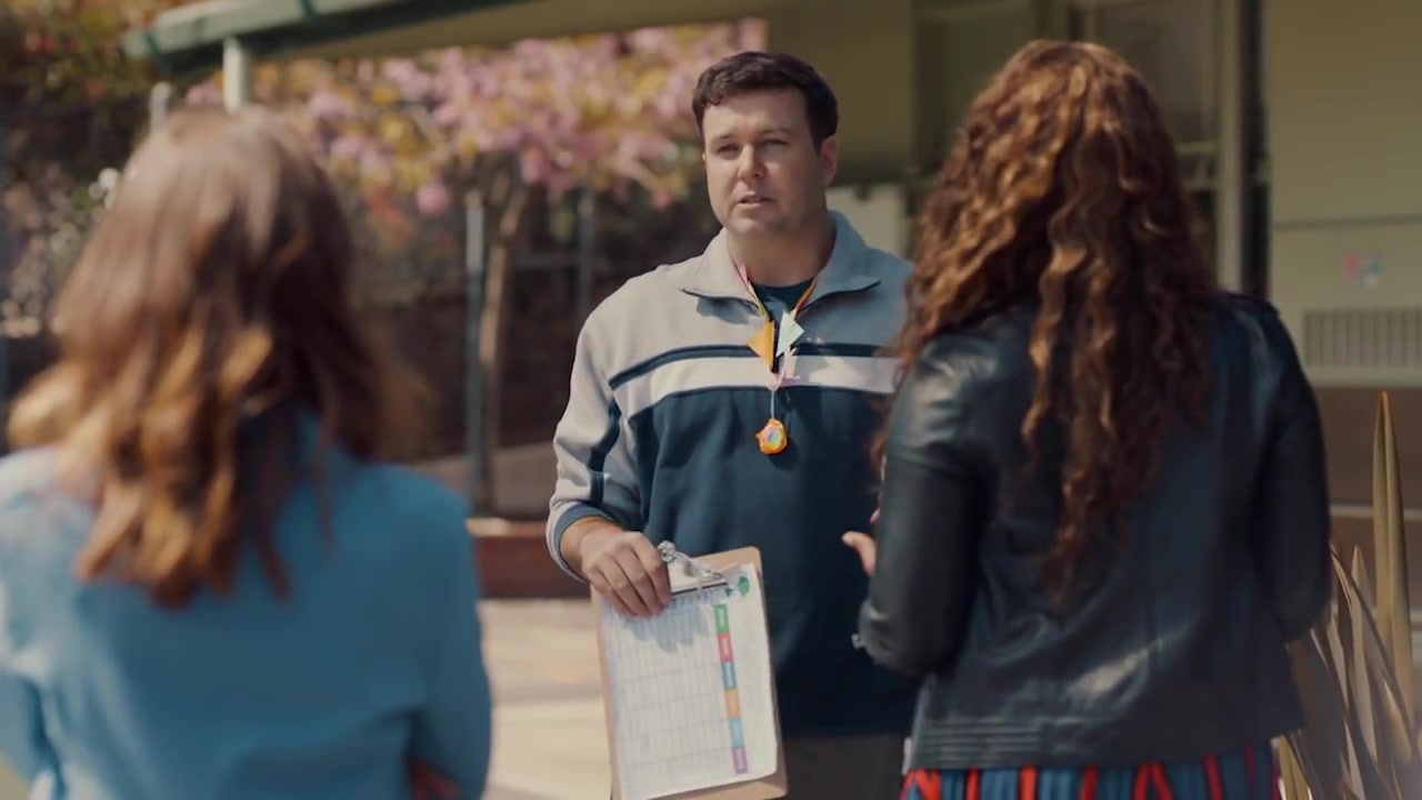 Single_Parents_-_Official_Trailer_216.jpg