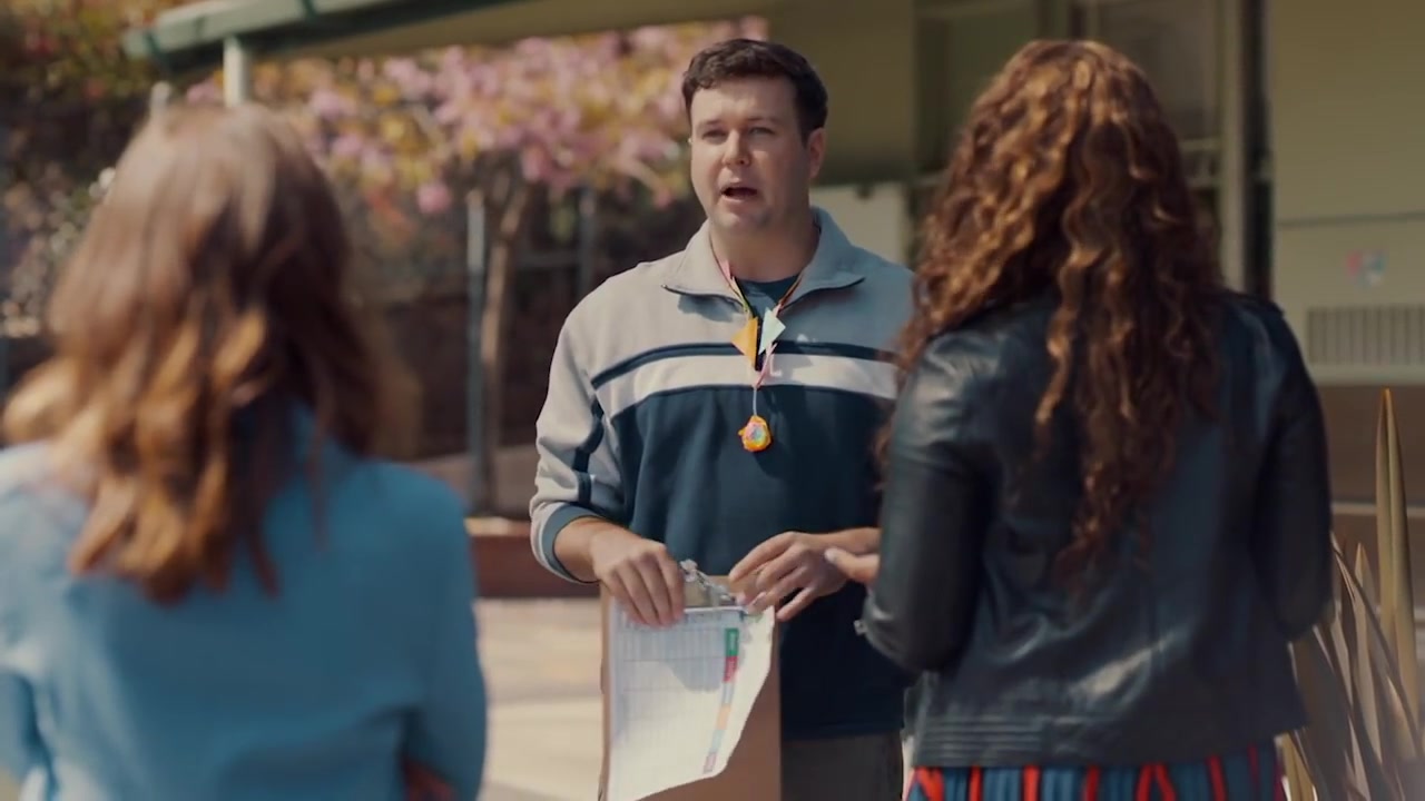 Single_Parents_-_Official_Trailer_218.jpg