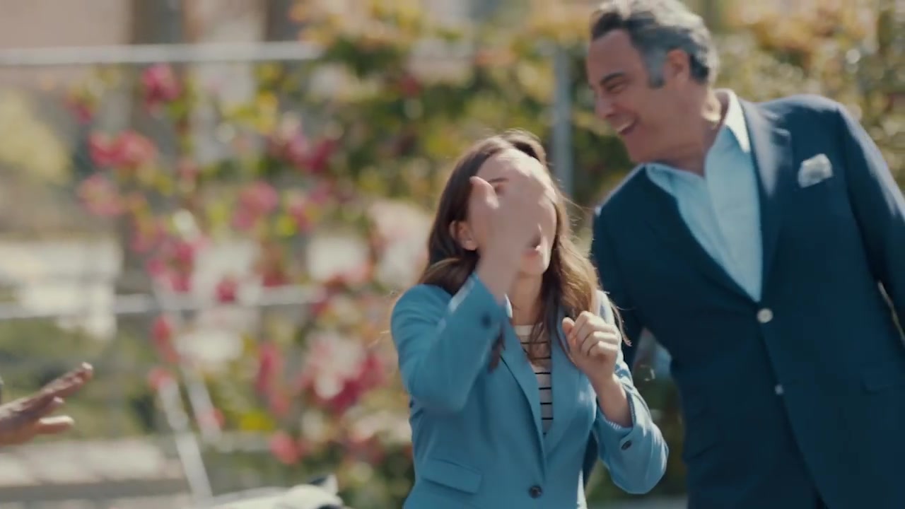 Single_Parents_-_Official_Trailer_231.jpg