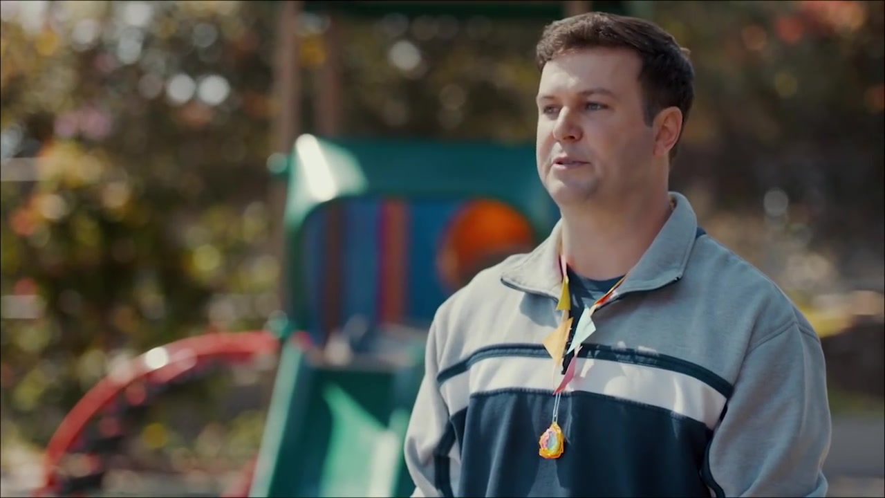 Single_Parents_-_Official_Trailer_236.jpg