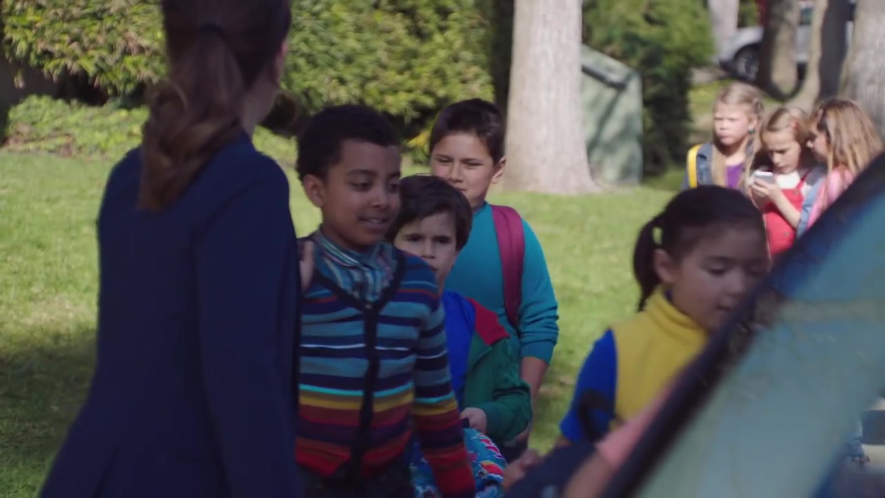 Single_Parents_-_Official_Trailer_247.jpg