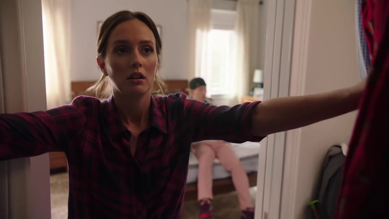 Single_Parents_-_Official_Trailer_315.jpg