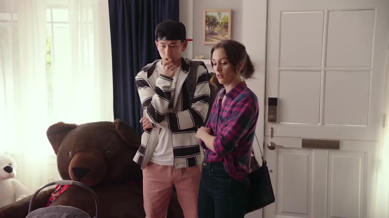 Single_Parents_-_Official_Trailer_347.jpg