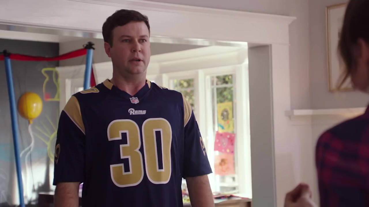 Single_Parents_-_Official_Trailer_363.jpg