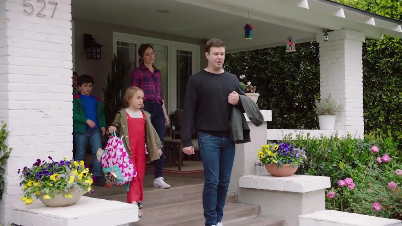 Single_Parents_-_Official_Trailer_453.jpg