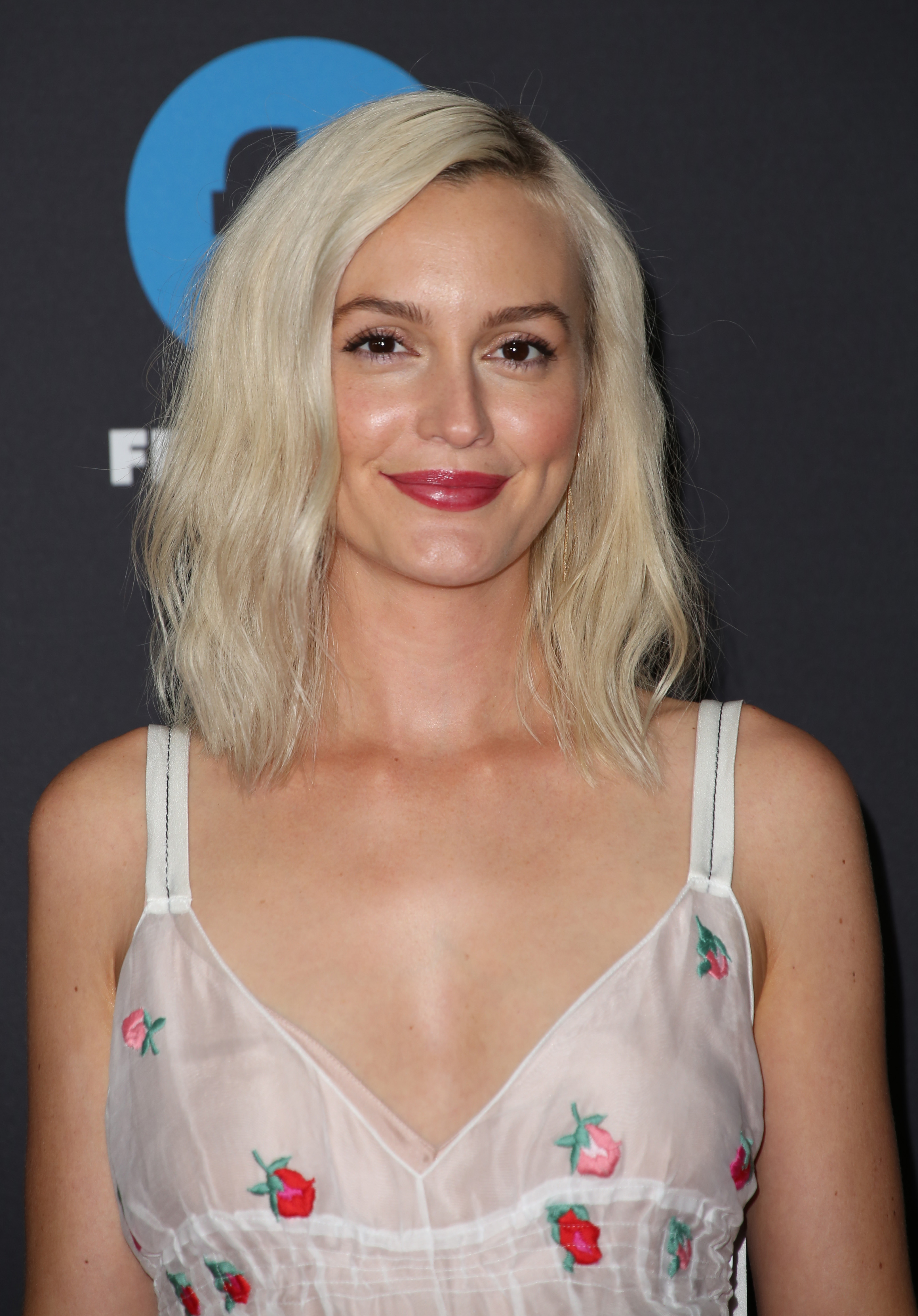 _2018_Disney2C_ABC2C_Freeform_Upfront_at_Tavern_On_The_Green_in_New_York_City__287029.jpg