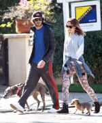 December_22__Out_in_Los_angeles__28529.jpg