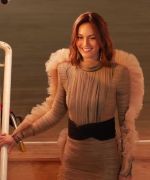Leighton_Meester_talks_hi-lo_and_motherhood_fashion_293.jpg