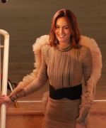 Leighton_Meester_talks_hi-lo_and_motherhood_fashion_295.jpg