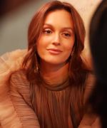 Leighton_Meester_talks_hi-lo_and_motherhood_fashion_310.jpg