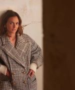 Leighton_Meester_talks_hi-lo_and_motherhood_fashion_322.jpg