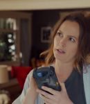 Single_Parents_-_Official_Trailer_166.jpg