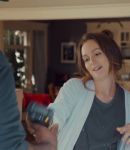 Single_Parents_-_Official_Trailer_174.jpg
