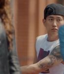 Single_Parents_-_Official_Trailer_200.jpg