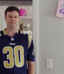 Single_Parents_-_Official_Trailer_330.jpg