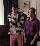 Single_Parents_-_Official_Trailer_341.jpg