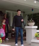 Single_Parents_-_Official_Trailer_450.jpg