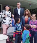 Filename=Single_Parents_-_Official_Trailer_463.jpg
Filesize=180KiB
Dimensions=1280x720
Date added=Sep 26, 2018 Single_Parents_-_Official_Trailer_463.jpg