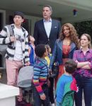 Single_Parents_-_Official_Trailer_464.jpg