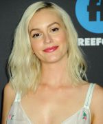 _2018_Disney2C_ABC2C_Freeform_Upfront_at_Tavern_On_The_Green_in_New_York_City__282829.jpg