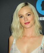 _2018_Disney2C_ABC2C_Freeform_Upfront_at_Tavern_On_The_Green_in_New_York_City__284129.jpg